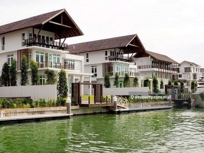 Exclusive 4-Storey Courtyard Home Emerald Bay @ Puteri Harbour, Johor