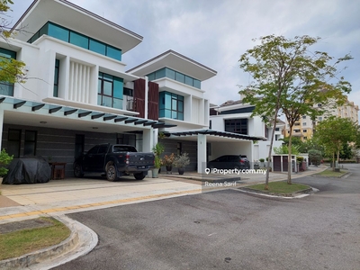 Fera Residence Spacious Corner 2 Storey Semi D, Precint 8, Putrajaya