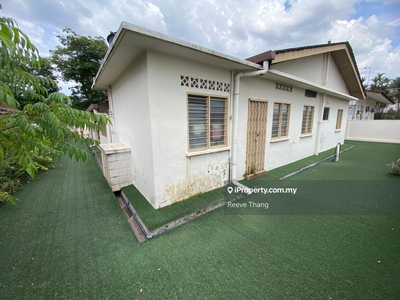 Freehold detached house in Prime PJ neighbourhood
