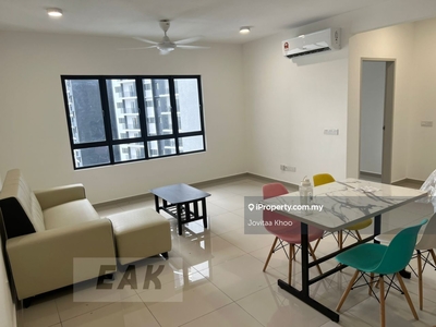 Huni Residence @ 1 Room 1 Bath Fully Furnished, Brand New , Setia Alam