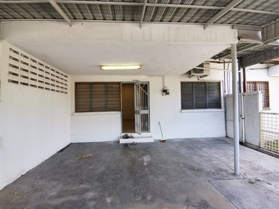 Ipoh Garden, Ipoh,Perak Single Storey Terrace House, For Rent, Facing North, Kitchen Fully Extended, Strategic location, Basic Unit Facing North,