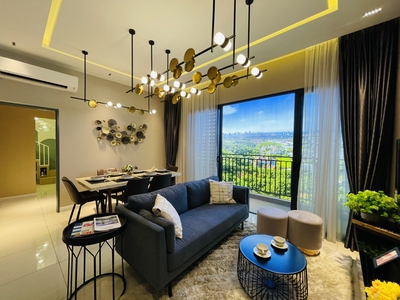 Mahogany Residences, latest residential condominium in Kota Damansara, low density, surrounded by lush green view, for sale