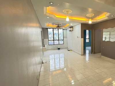 (RENOVATED) 162 Residency Apartment, Selayang