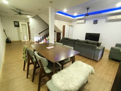 Renovated & Fully Furnished 2 Storey Terrace @ Taman Selasih, Gombak FOR RENT!