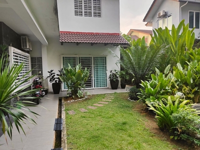[Renovated Nicely] Bandar Tasik Kesuma Semenyih Semi D House For Sale