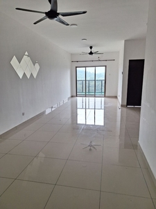 Residensi Zamrud Kajang [Full Loan, Balcony, Unblock View,Booking RM2k, free mot 1st home buyer]