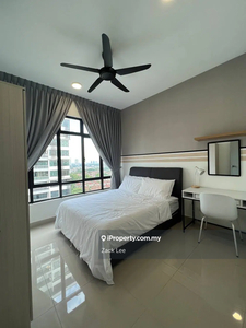 Zero deposit - Fully furnished master room with private bathroom
