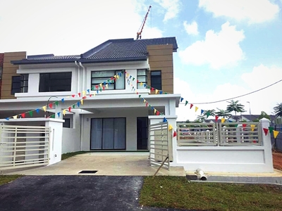 New 2-storey 22x85 FREEHOLD Full Loan Puchong