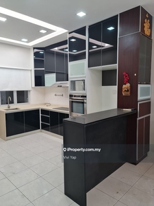 3 storey Fully furnished freehold for sale