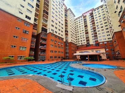 COSY Apartment Selesa i-Resort Kajang, Taman Damai Mewah (BLOK B)