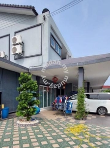 Freehold Double Storey Terrace (Corner Lot) House in Botani For Sales