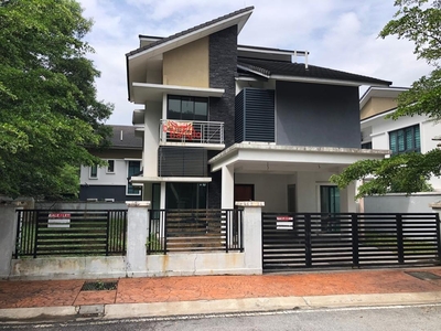 [FREEHOLD + LOW DENSITY] 3 Storey Bungalow End Lot