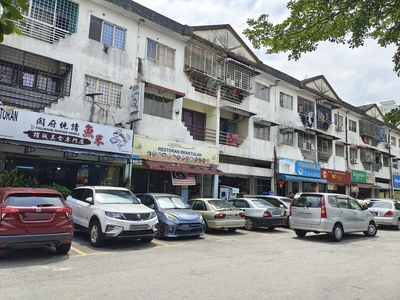Seri Kembangan, Level 1 Serdang Raya Shop Apartment Near Bukit Serdang