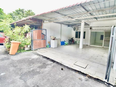 WELL MAINTAINED Single Storey Terrace Taman Dato Hormat, Telok Panglima Garang