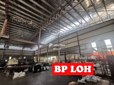 Seberang Perai Factory with overhead crane open for rent.