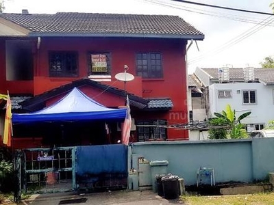 Kota Damansara Sect 7 Jln Nuri: Below Market: 2 Separate Double Storey
