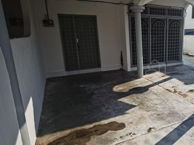Clean And Perfect Condition 2 Storey Semi D Fully Furnished For Rent