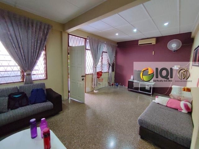 Clean & Well Maintained Double Storey Corner House For Sale