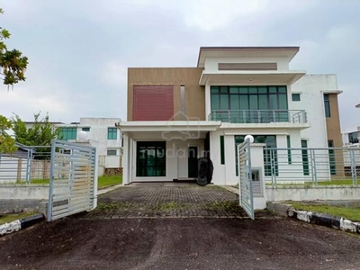 Double Storey Bungalow (Type I) For Sale or Let at Vista Kirana!!!