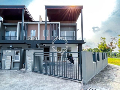( END LOT & EXTENDED) Double Storey Serene Heights (Eugenia) Bangi