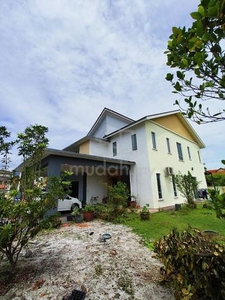Freehold Double Storey Bungalow House in Klebang For Sales