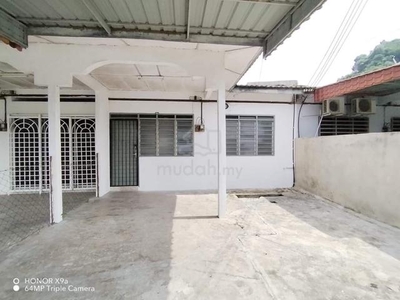Ipoh bercham move in condition single storey house for sale