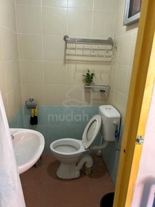 Lutong miri room for rent