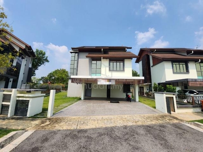 [PRIVATE POOL & LIFT] Bungalow House Danau Suria Presint 16 Putrajaya