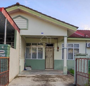 Rumah Lot Tengah Untuk dijual Teres Setingkat di Bandar Amanjaya
