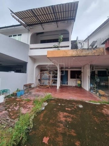 Rumah Teres dua Tingkat di Taman sentosa Taiping untuk dijual