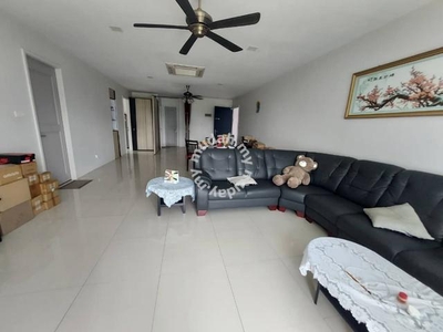 Spacious & comfortable living at Greenwich South, near Sunny Hill KCH