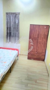 Spacious single Room,Male,Putra Suria Resident,2 Min Cheras Lrt
