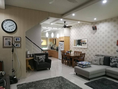 ELITE EXCLUSIVE AREA Taman Casa Perdana Pauh Jaya 2 1/2 Storey Terrace for Sale