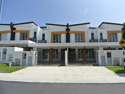 [Nearby Sepang New Landed] Freehold 2-Storey 22x80