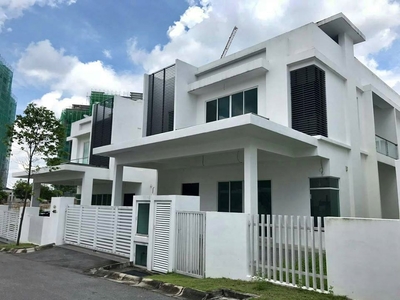 NEW Freehold 2-storey [Semi-D Concept] Nr Cyber