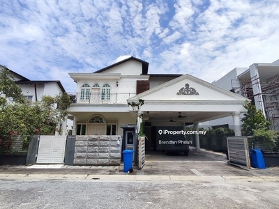 2 Storey Detached House (12 min away from Batu Tiga KTM Station)