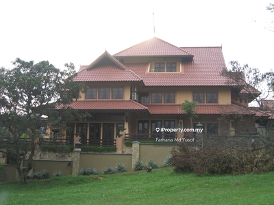 Beautiful Balinese Style Bungalow in Country Height, Kajang
