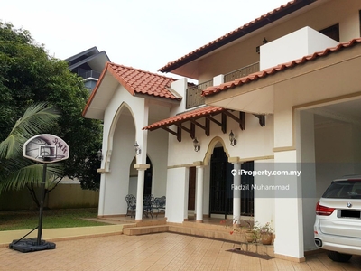 Bungalow 2 Storey House Jalan Kuarza Seksyen 7 Shah Alam for sale
