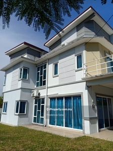 Corner lot double storey semid house for sale in Medan Seputeh, Perak