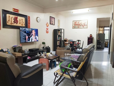 Jalan Bayu, Seri Alam, Double storey, Partial furnished, limited unit