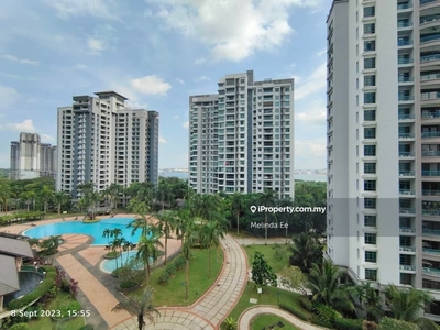 The Straits View Fully Furnish Condominium with Pool & Sea View