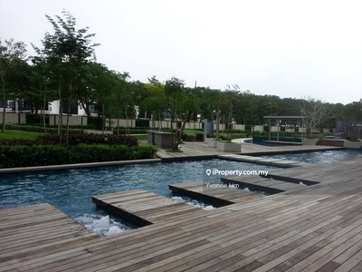 Wateredge Apartment, Senibong Cove, 3 bedrooms, gng, full furnished