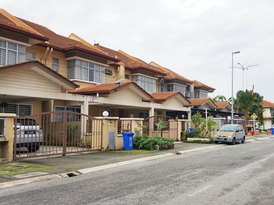 2 Storey House Partly Furnished Indah Elite Kota Kemuning Utama
