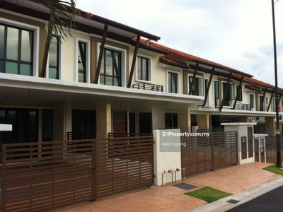 Bandar kinrara bk8 emerald puchong freehold 2 storey terraced house