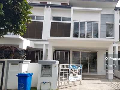 Below market value terrace house in alam impian, good condition