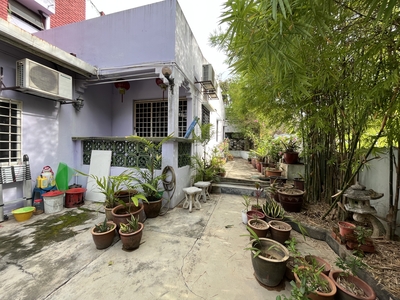 CORNER Lot, 2 Sty Terrace House For Sale, Tmn Desa