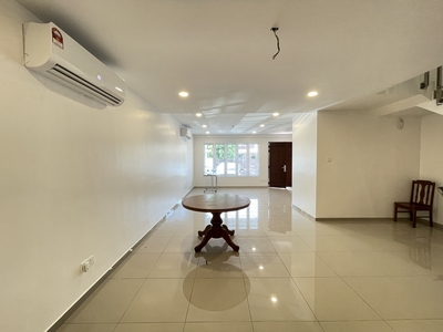 Newly Renovated 3 Storey Terrace (22x75) For Sale