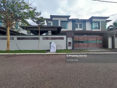 Taman Kluang Indah Double storey Semi D house for sell