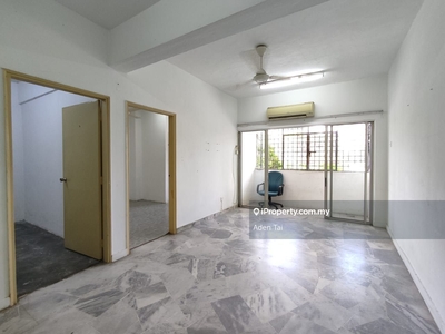 Taman lembah maju apartment, first floor, unfurnished, cheap price
