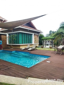 2 Storey Bungalow Exclusive With Private Pool @ Batang Kali